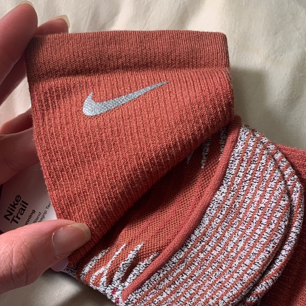 Nike Trail Dri-FIT Crew Socks - Rust Red - Picture 3 of 4